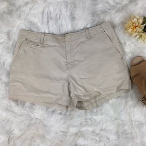 Tommy Hilfiger khaki shorts, size 10